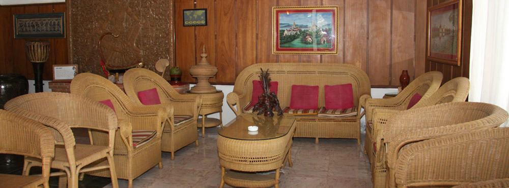 Kaday Aung Hotel