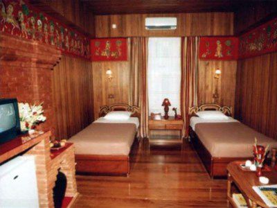 Kaday Aung Hotel 3*